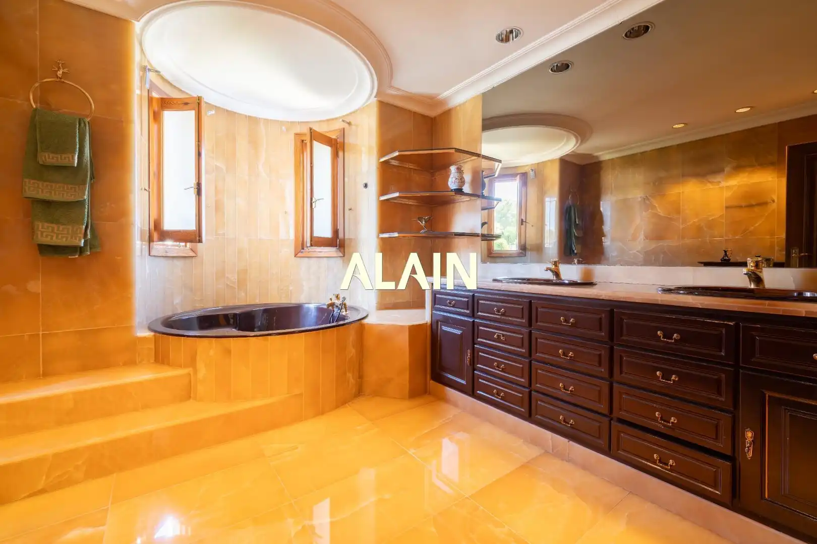 Baño de Casa o chalet en venta en Chiva con Jardín privado, Terraza y Trastero