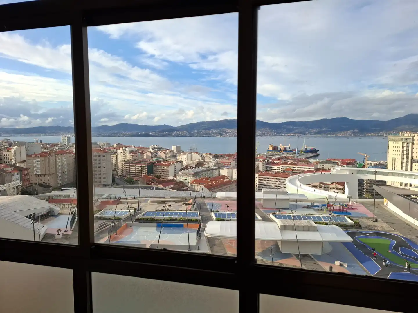 Bedroom of Flat for sale in Vigo   with Heating, Terrace and Balcony