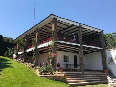 Villa mit Pool zum Verkauf in Tudela de Duero