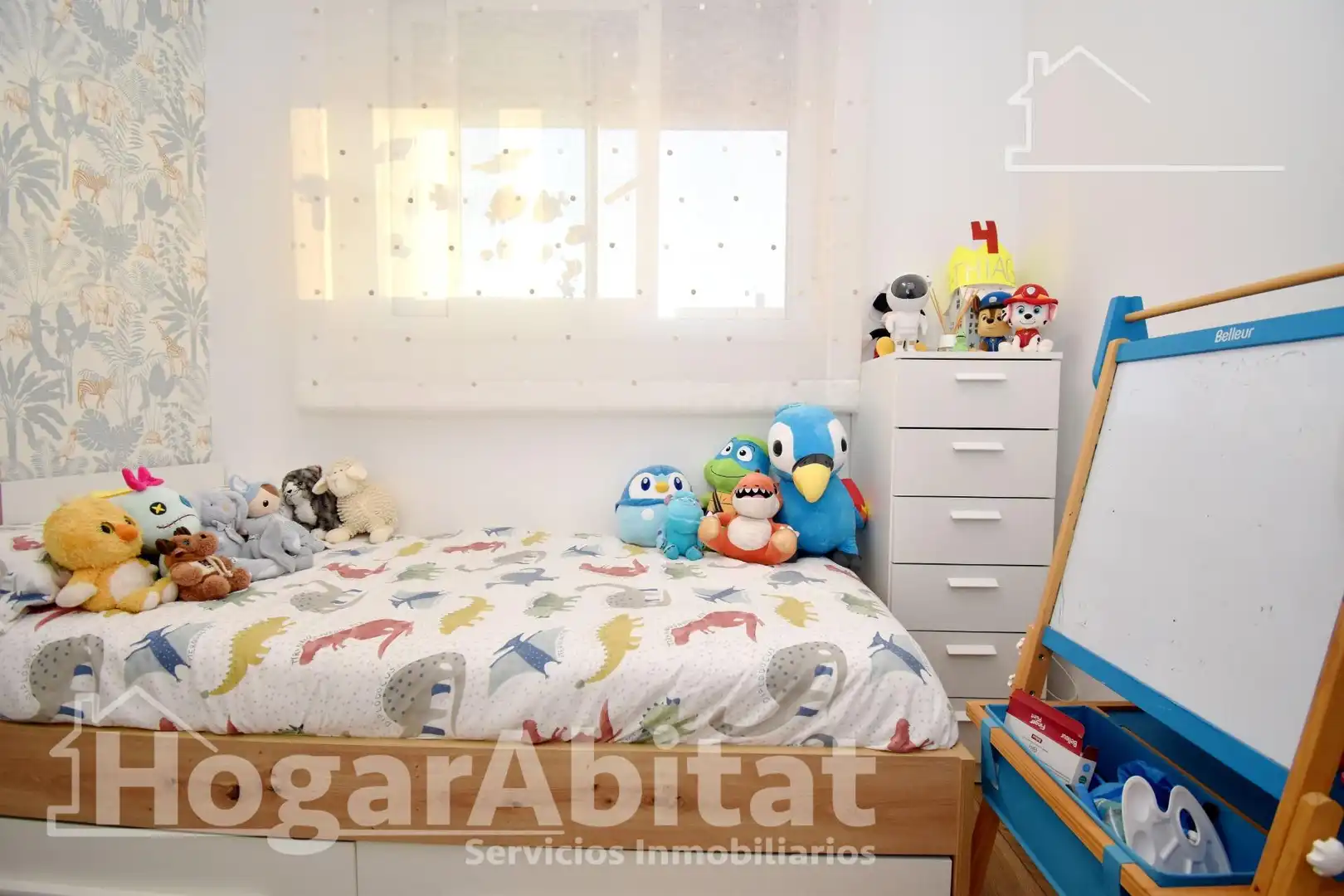 Habitación de Ático en venta en Castellón de la Plana / Castelló de la Plana con Aire acondicionado, Calefacción y Terraza