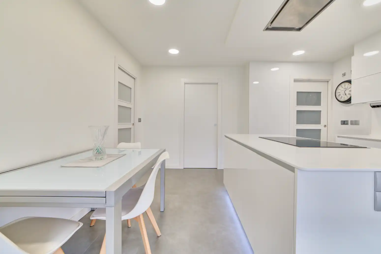 Cocina de Piso en venta en  Pamplona / Iruña con Calefacción, Terraza y Trastero