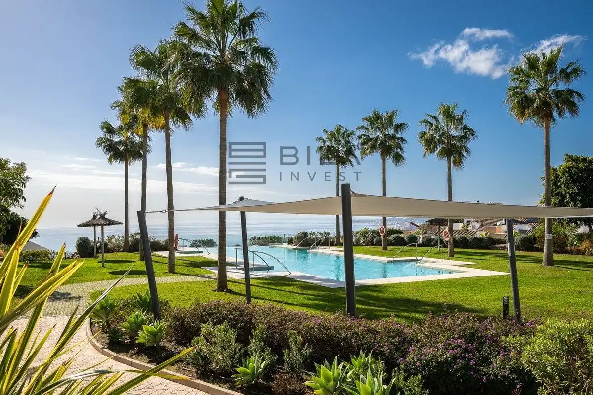 Chalet con piscina en venta en Big Blue, imagen 40