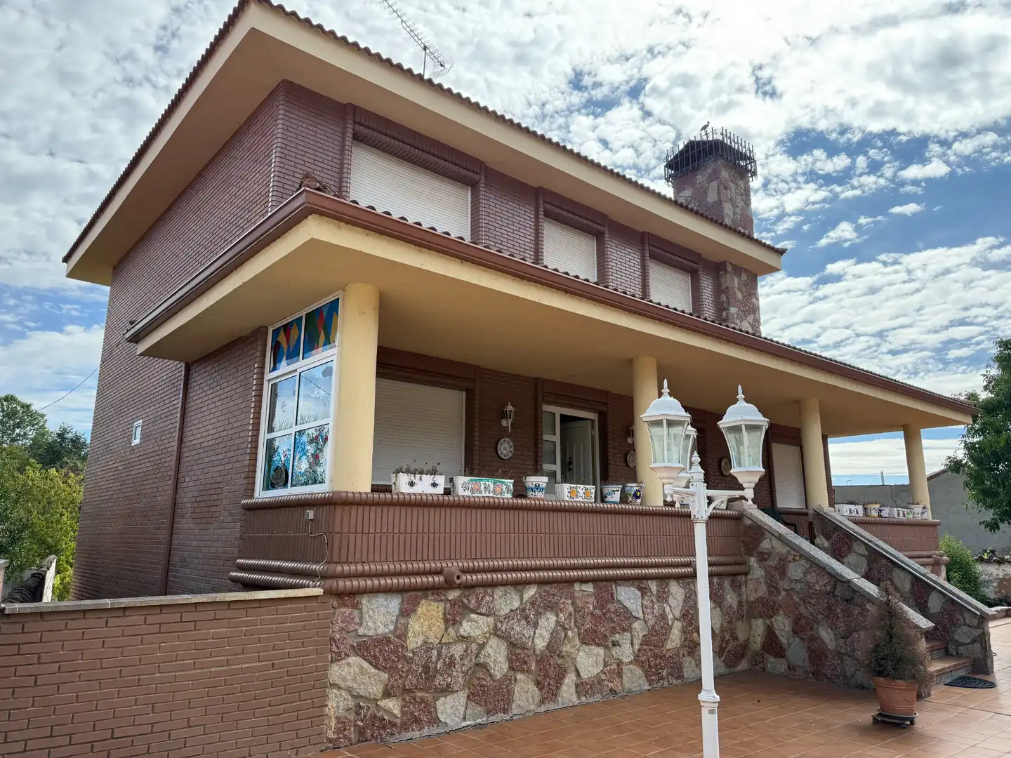 Vista exterior de Casa o xalet en venda en Llamas de la Ribera amb Calefacció, Jardí privat i Parquet