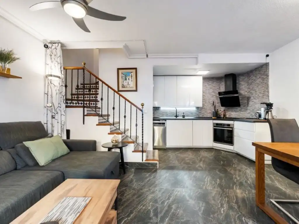 Casa adosada en venta en Calle San Sebastian, Cabo Cervera