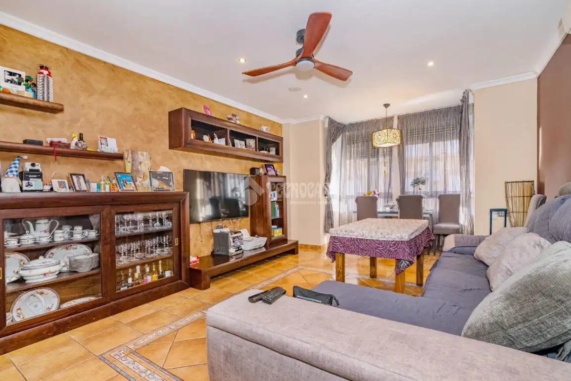 Appartement avec balcon à vendre à Loja, imagen 2