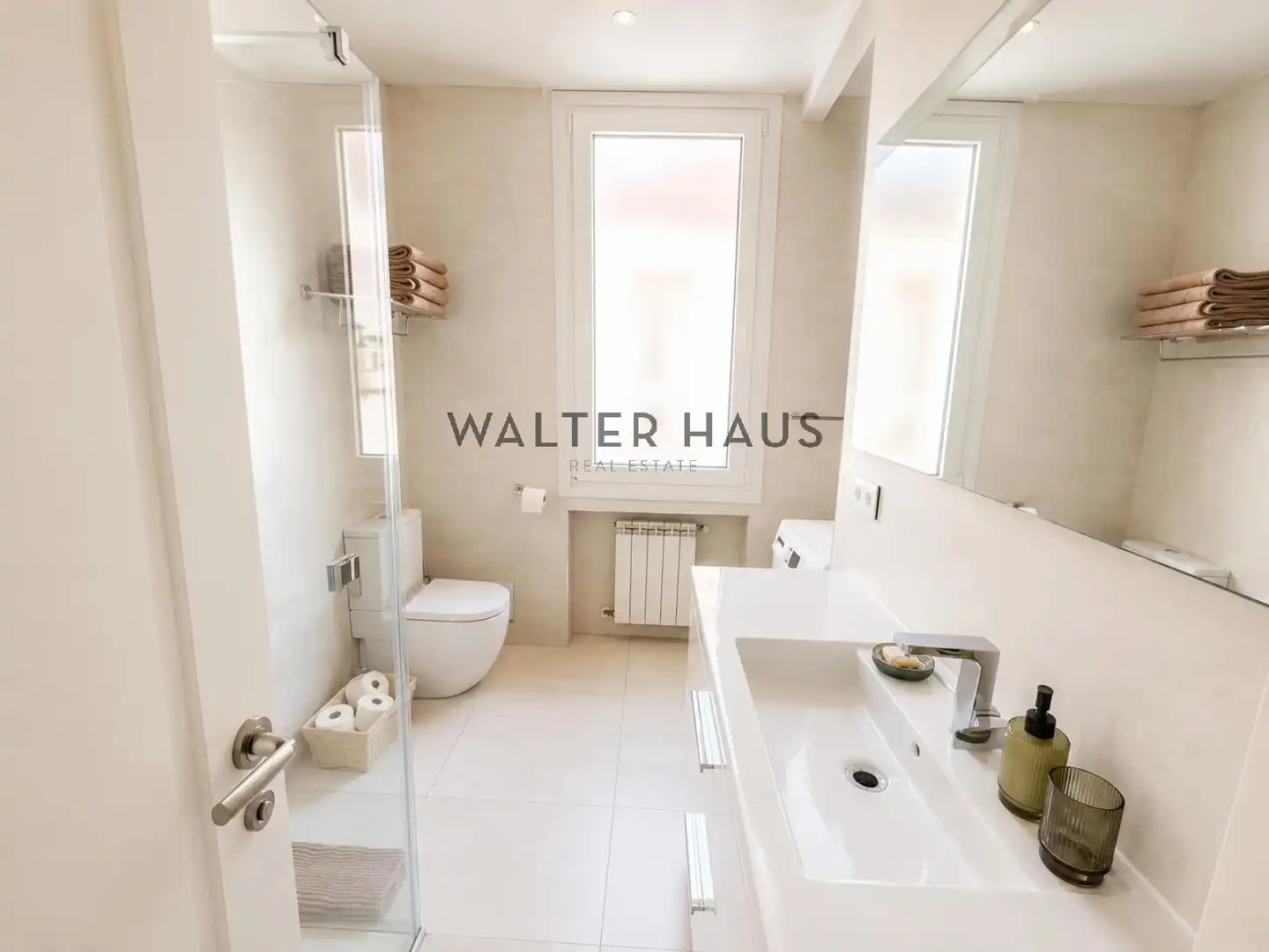 Baño de Piso en venta en Madrid con Aire acondicionado, Calefacción y Trastero