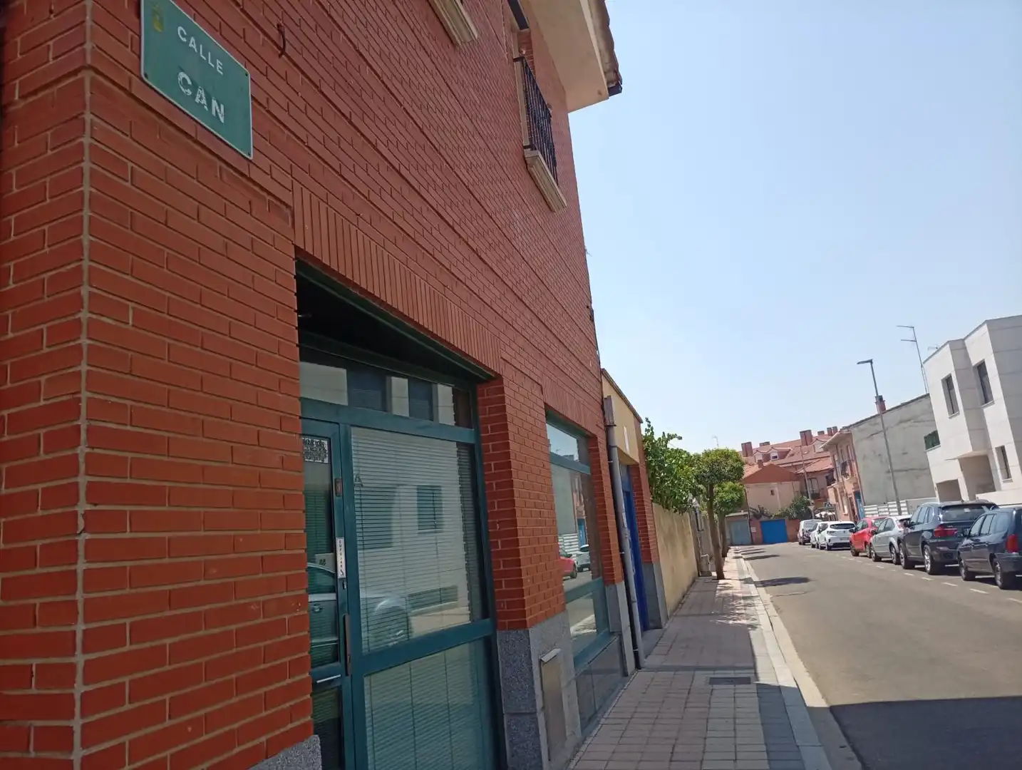 Vista exterior de Local de lloguer en Arroyo de la Encomienda