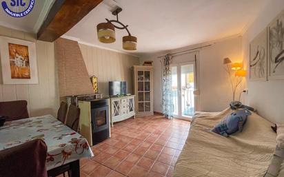 Sala d'estar de Casa o xalet en venda en Requena amb Calefacció