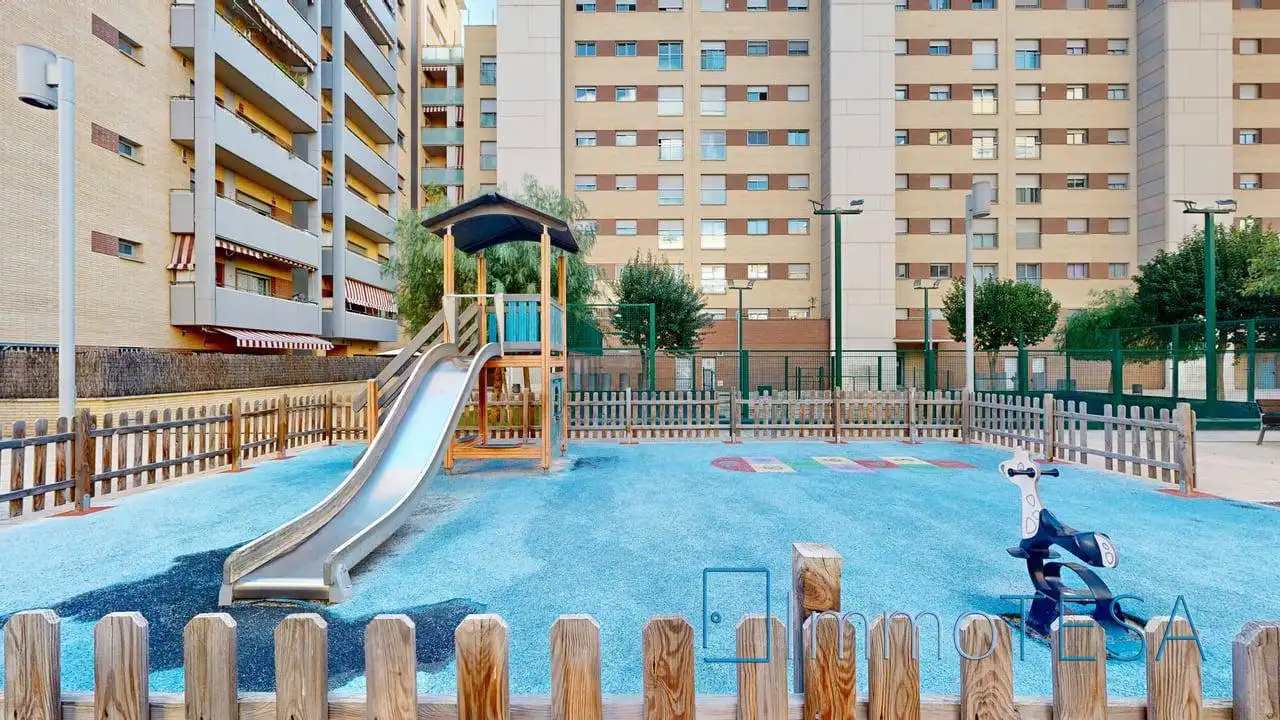 Exterior view of Flat for sale in Barberà del Vallès  with Air Conditioner, Heating and Parquet flooring
