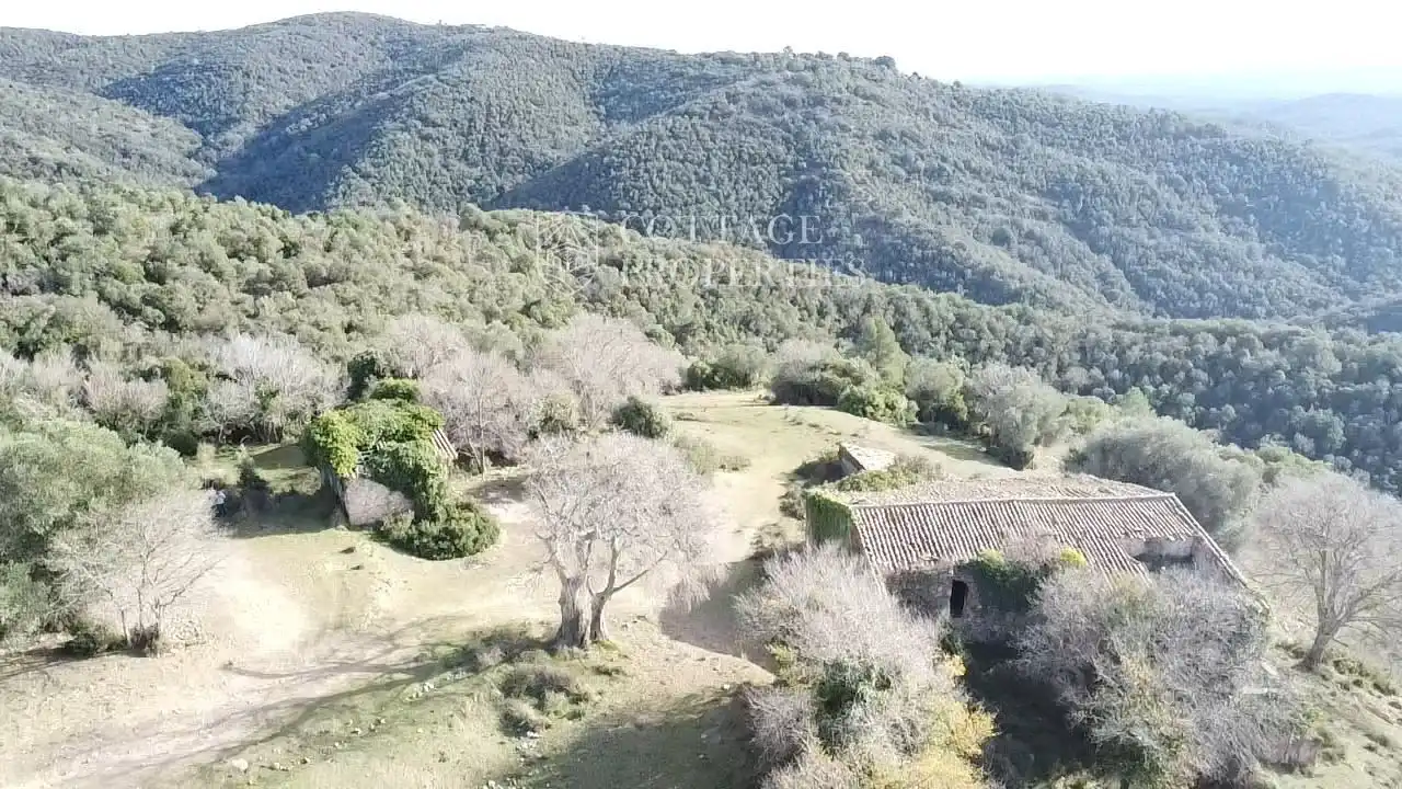 Finca rústica en venda en Cabanelles