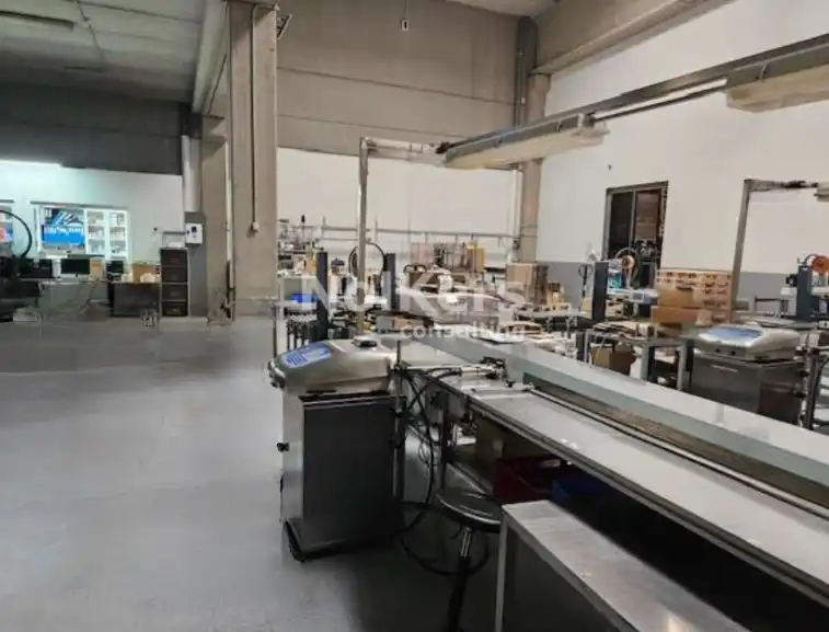 Industriegebäude zur Miete in Montornès del Vallès, imagen 3