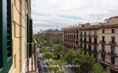 Vista exterior de Pis en venda en  Barcelona Capital amb Aire condicionat, Calefacció i Balcó