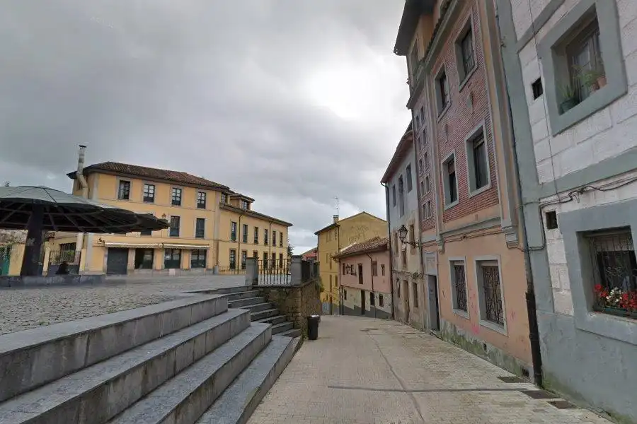 Exterior view of Flat for rent in Oviedo   with Heating and Furnished
