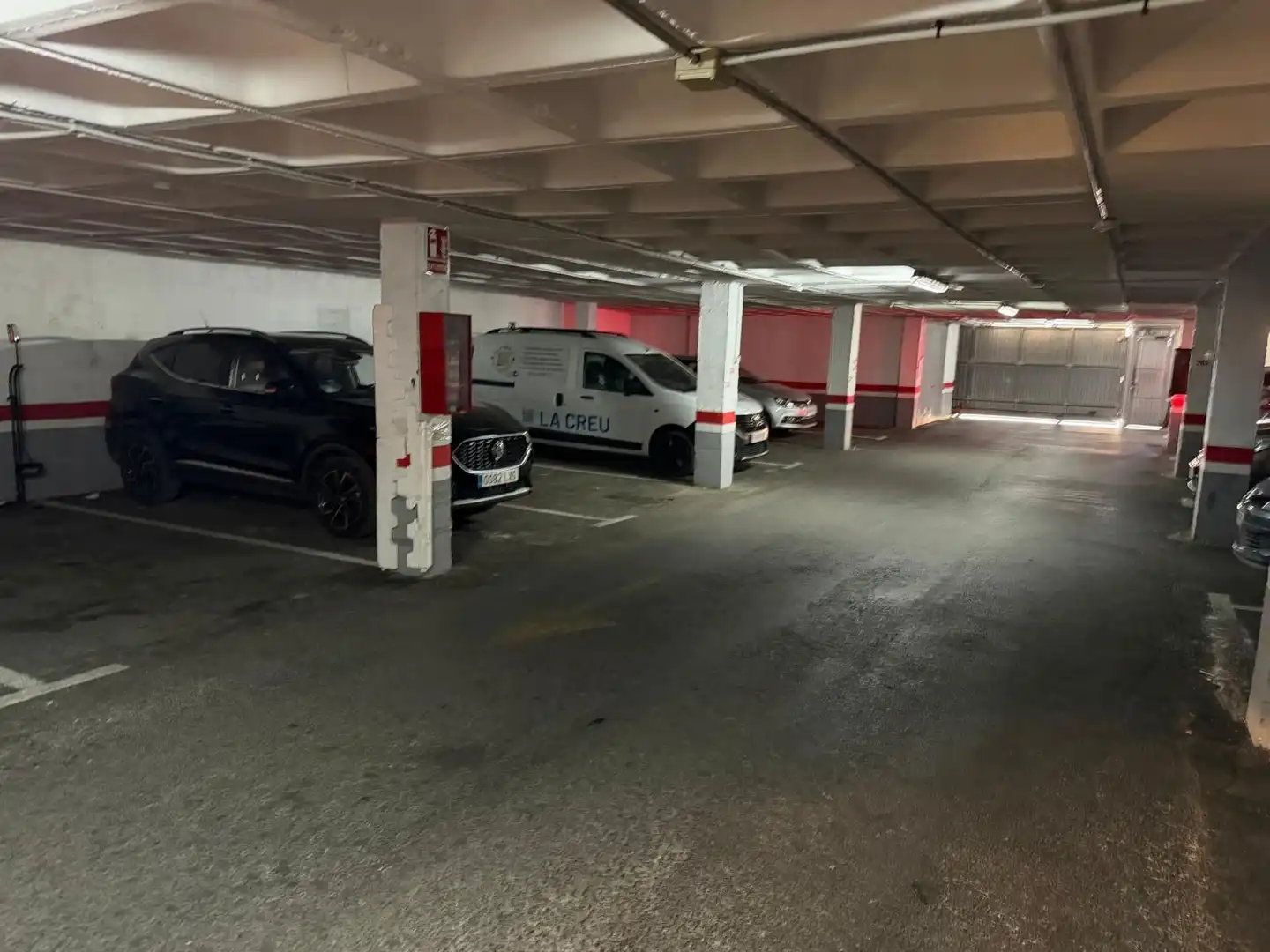 Aparcament de Àtic en venda en Benidorm amb Piscina comunitària