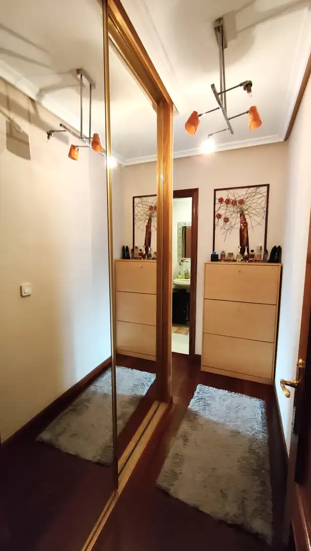 Habitación de Piso en venta en Santander con Calefacción, Parquet y Balcón