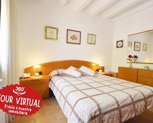 Bedroom of House or chalet for sale in Mont-roig del Camp  with Balcony