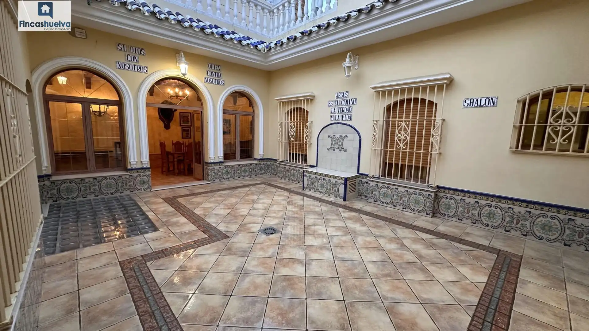 Houses for sale in Moguer  with Private garden, Terrace and Storage room