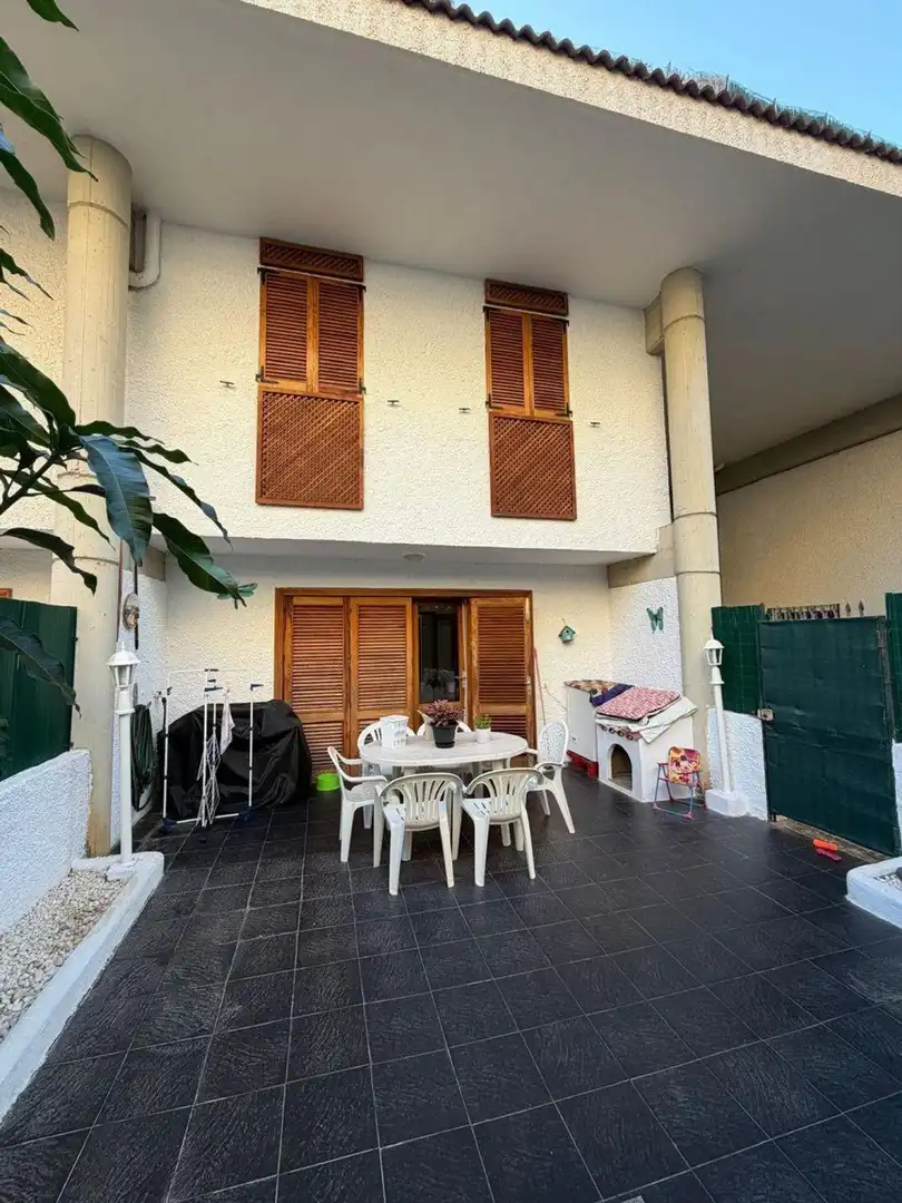 Terrassa de Casa adosada en venda en Puerto de la Cruz amb Jardí privat, Terrassa i Moblat