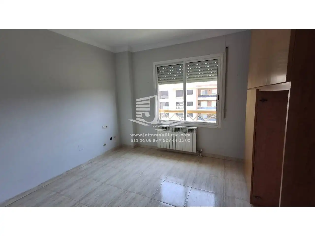 Bedroom of Flat for rent in Tortosa  with Air Conditioner, Terrace and Community pool