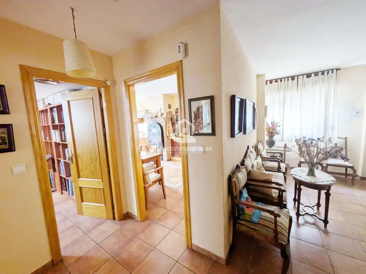 Casa o xalet en venda en Jaén amb Aire condicionat, Terrassa i Traster