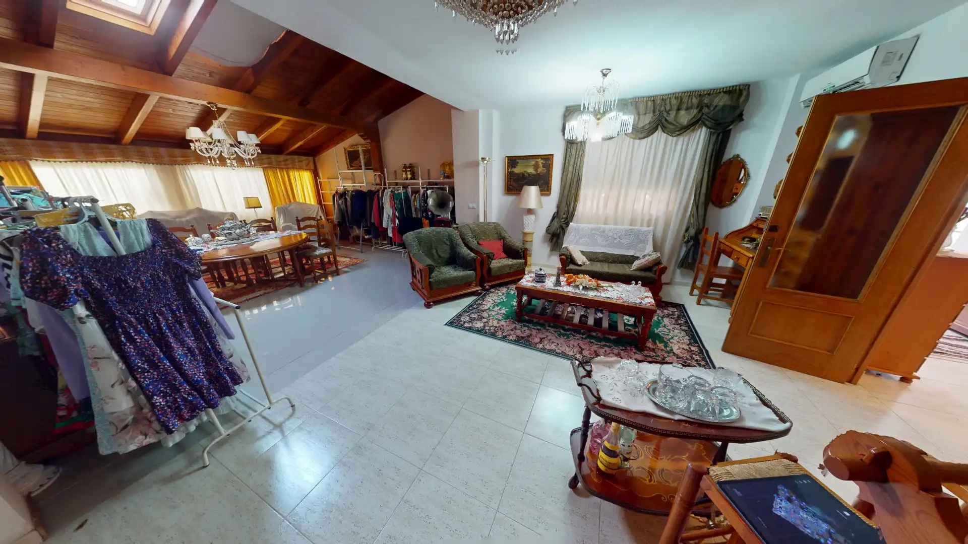Sala d'estar de Casa o xalet en venda en El Campello amb Aire condicionat, Jardí privat i Terrassa