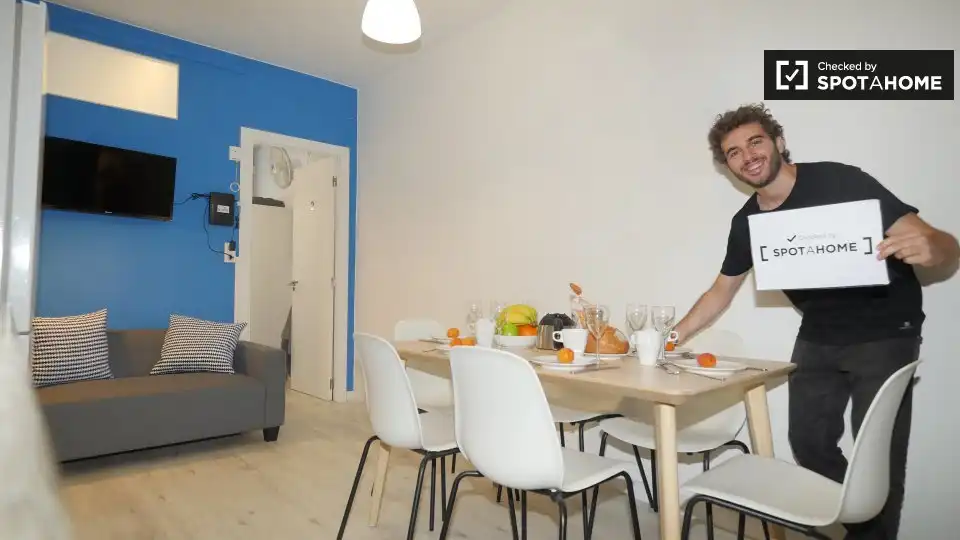 Habitación en El Camp de l'Arpa del Clot