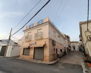 Vista exterior de Casa o xalet en venda en Santa Cruz del Comercio amb Aire condicionat i Terrassa