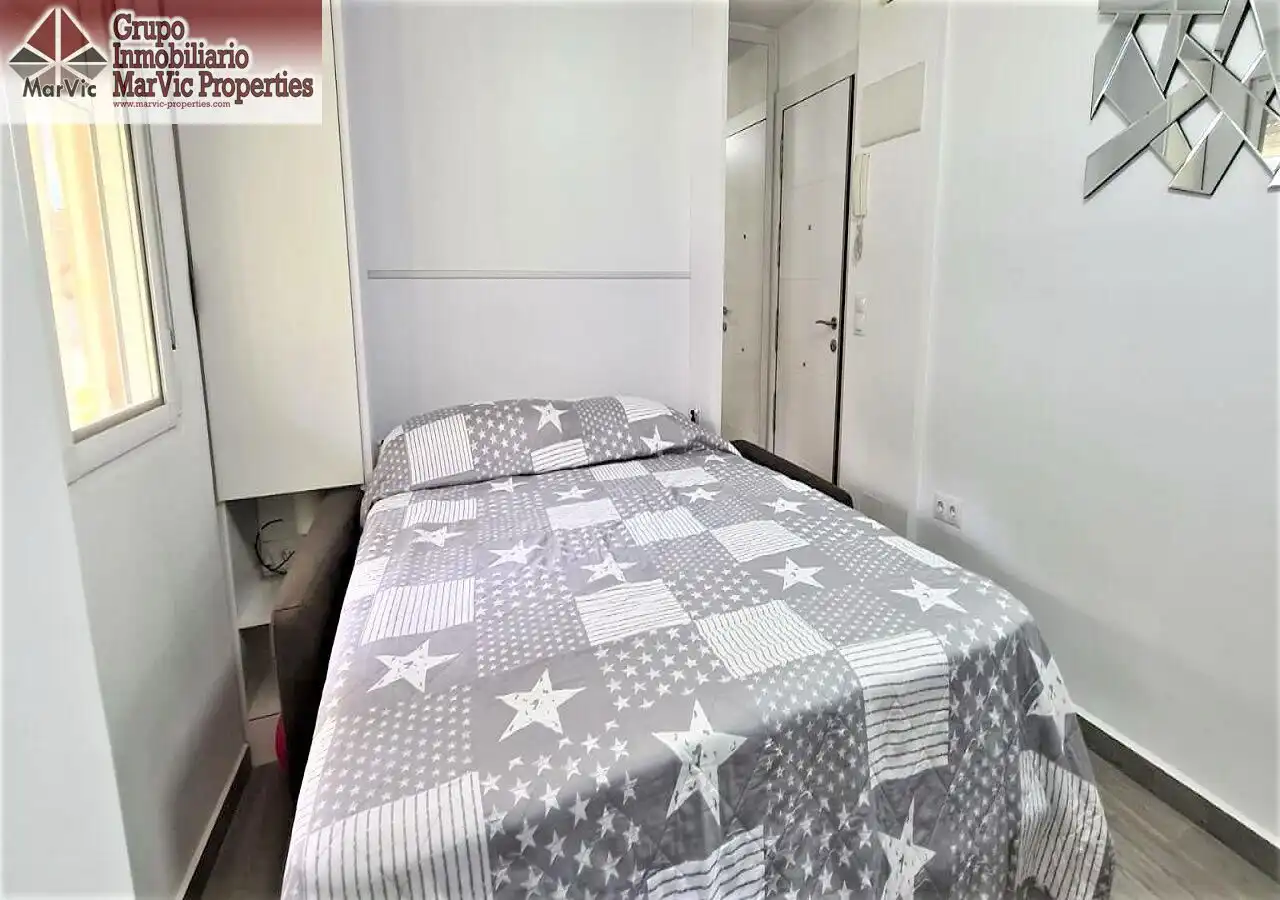 Bedroom of Study for sale in Benidorm  with Furnished and Community pool