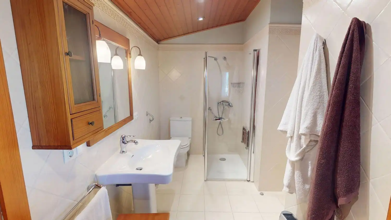 Baño de Casa o chalet en venta en La Granada con Aire acondicionado, Calefacción y Terraza