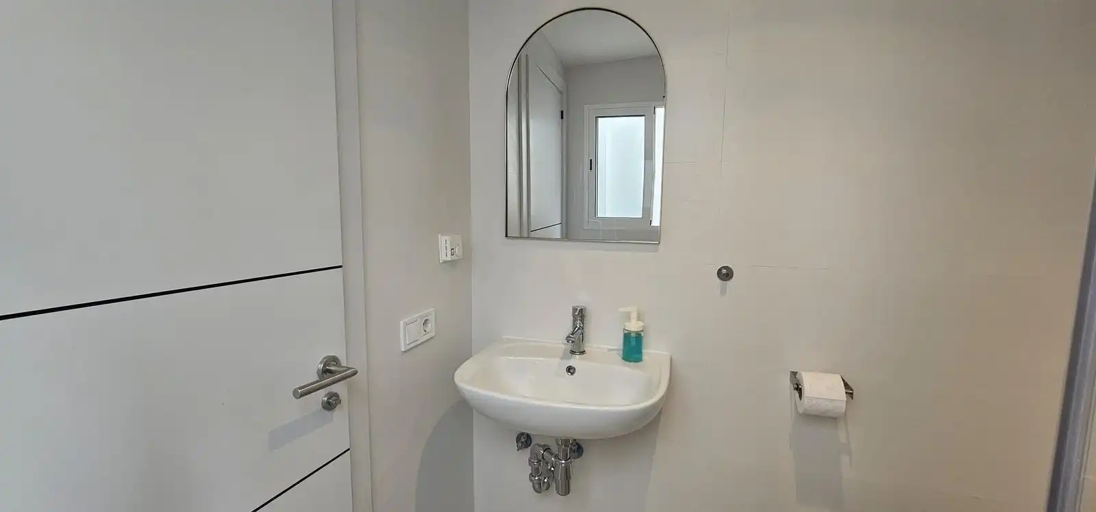 Baño de Casa o chalet de alquiler en Alicante / Alacant con Aire acondicionado y Amueblado