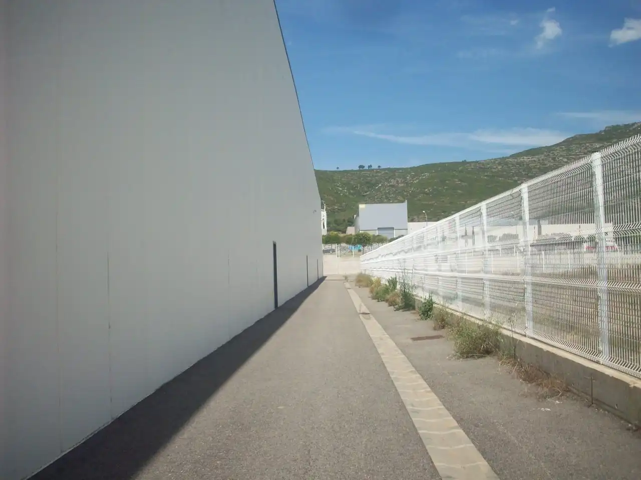 Vista exterior de Nave industrial de alquiler en Alcover con Calefacción