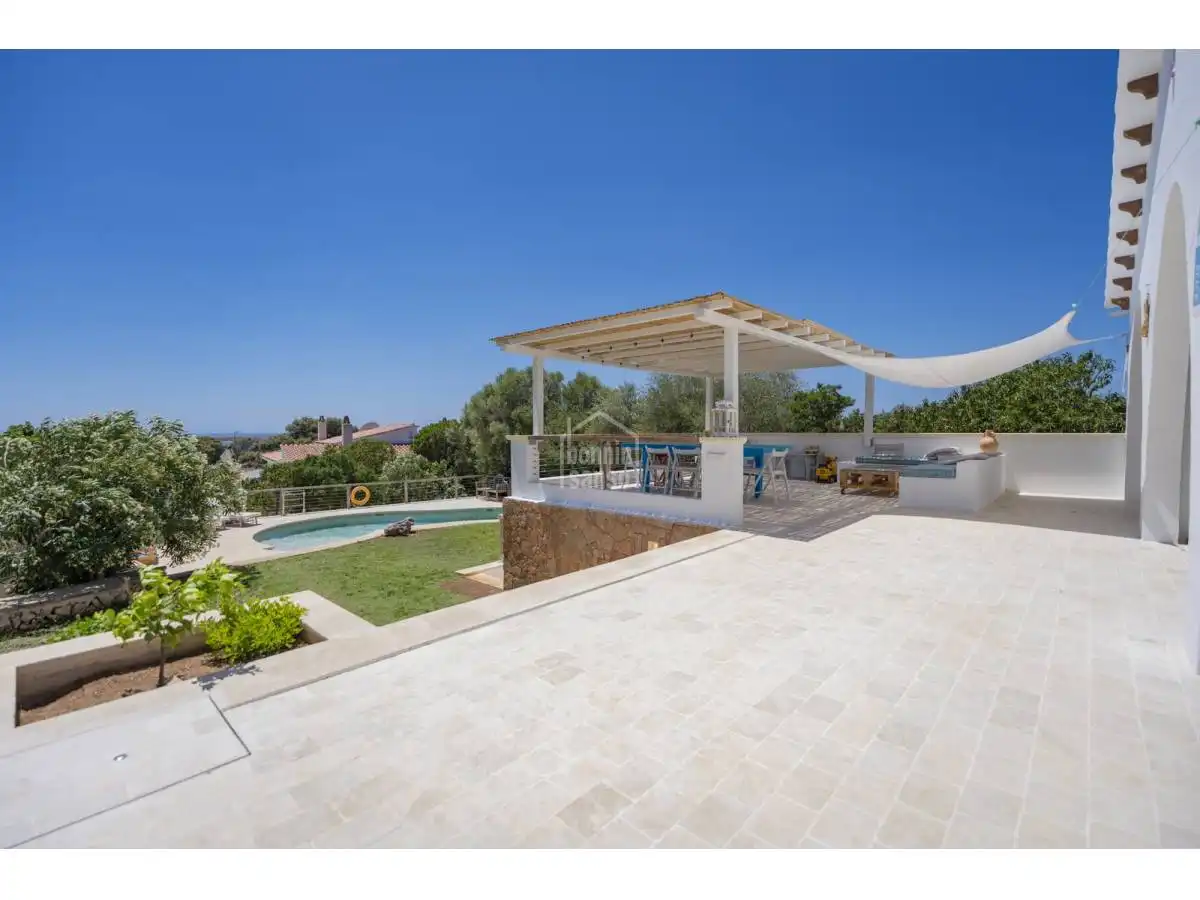 Terraza de Casa o chalet en venta en Sant Lluís con Jardín privado, Terraza y Piscina