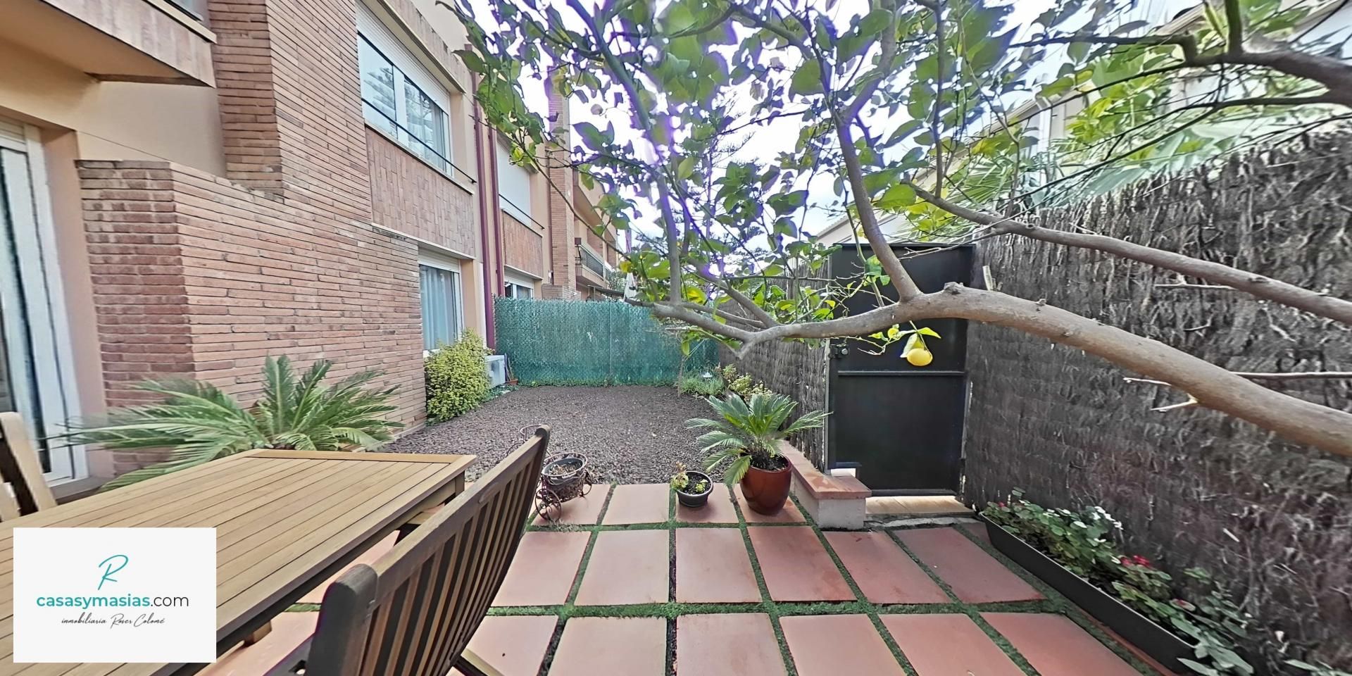 Single-family semi-detached for sale in Poble Nou