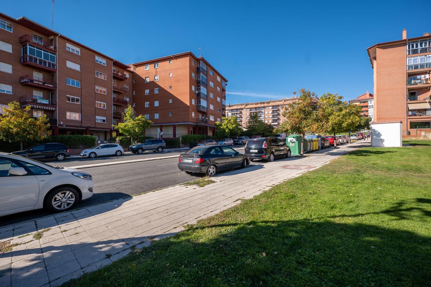 Exterior view of Flat to rent in Ávila Capital  with Terrace and Furnished