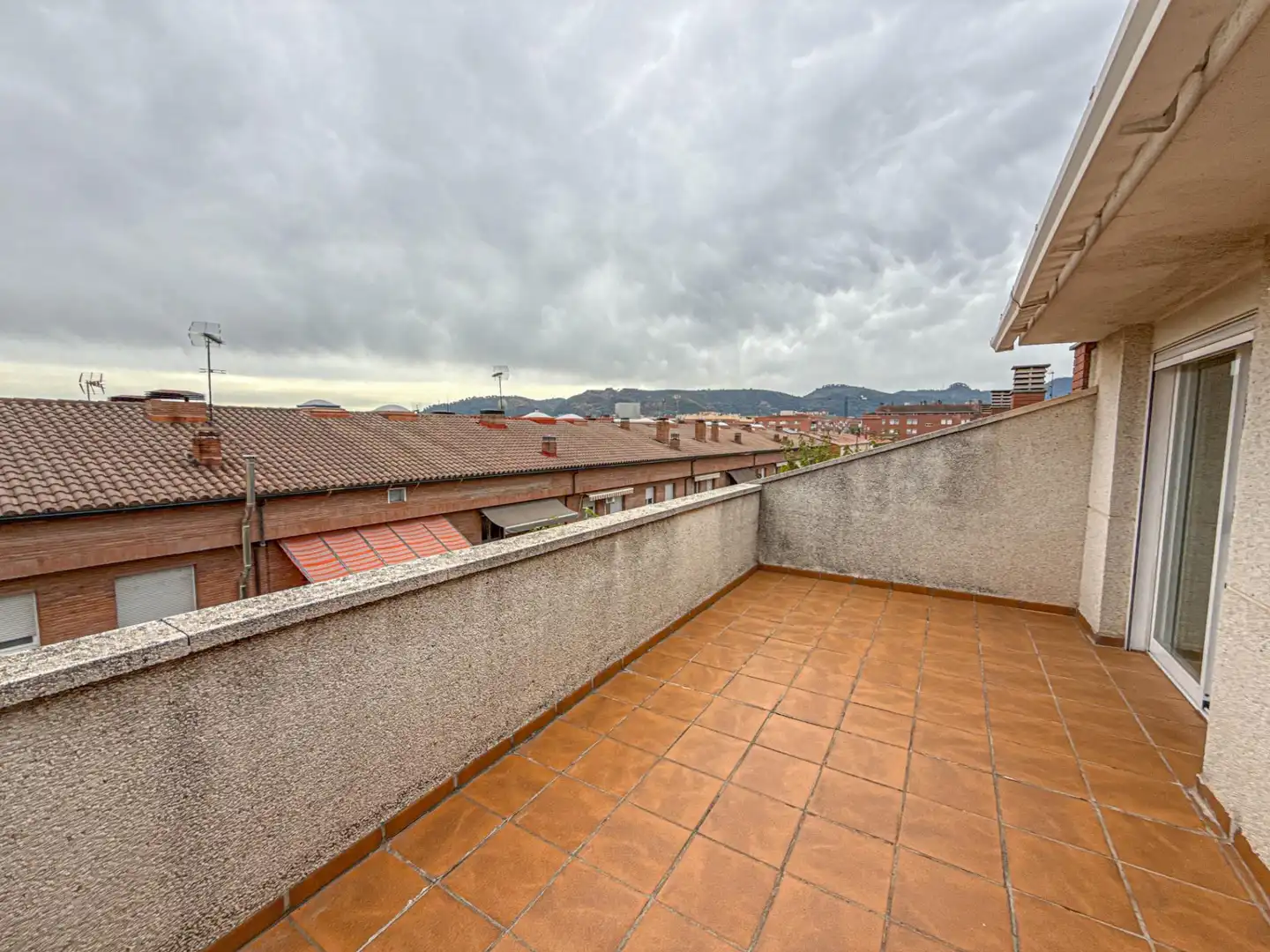Vista exterior de Casa o chalet en venta en Martorell con Aire acondicionado, Calefacción y Terraza