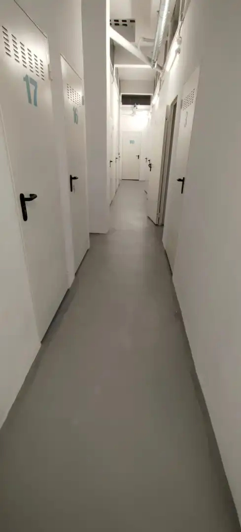 Storage room for sale in Valencia
