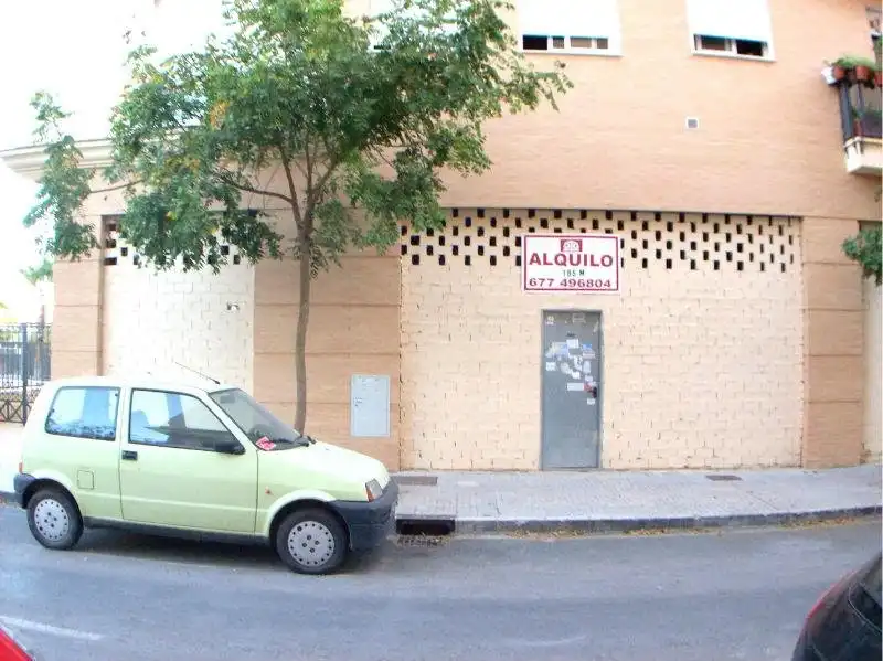 Gewerbefläche zur Miete in Hermano Eugenio, Edificio Capri 1, imagen 5