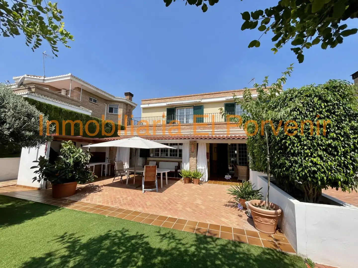 Vista exterior de Casa o chalet en venta en Torrent con Aire acondicionado, Calefacción y Jardín privado