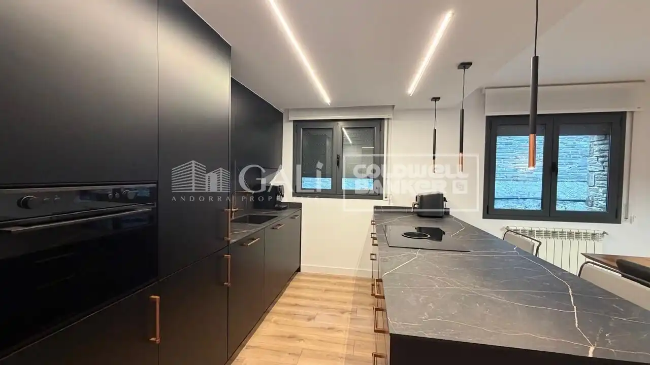 Flat with balcony for sale in Les Escaldes, imagen 7