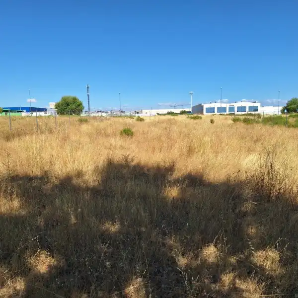 Terreno industrial en venta en Leganés