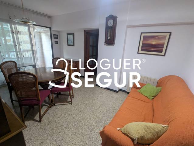 Piso en Alquiler en de Juan de Mena en La Vall d'Hebron