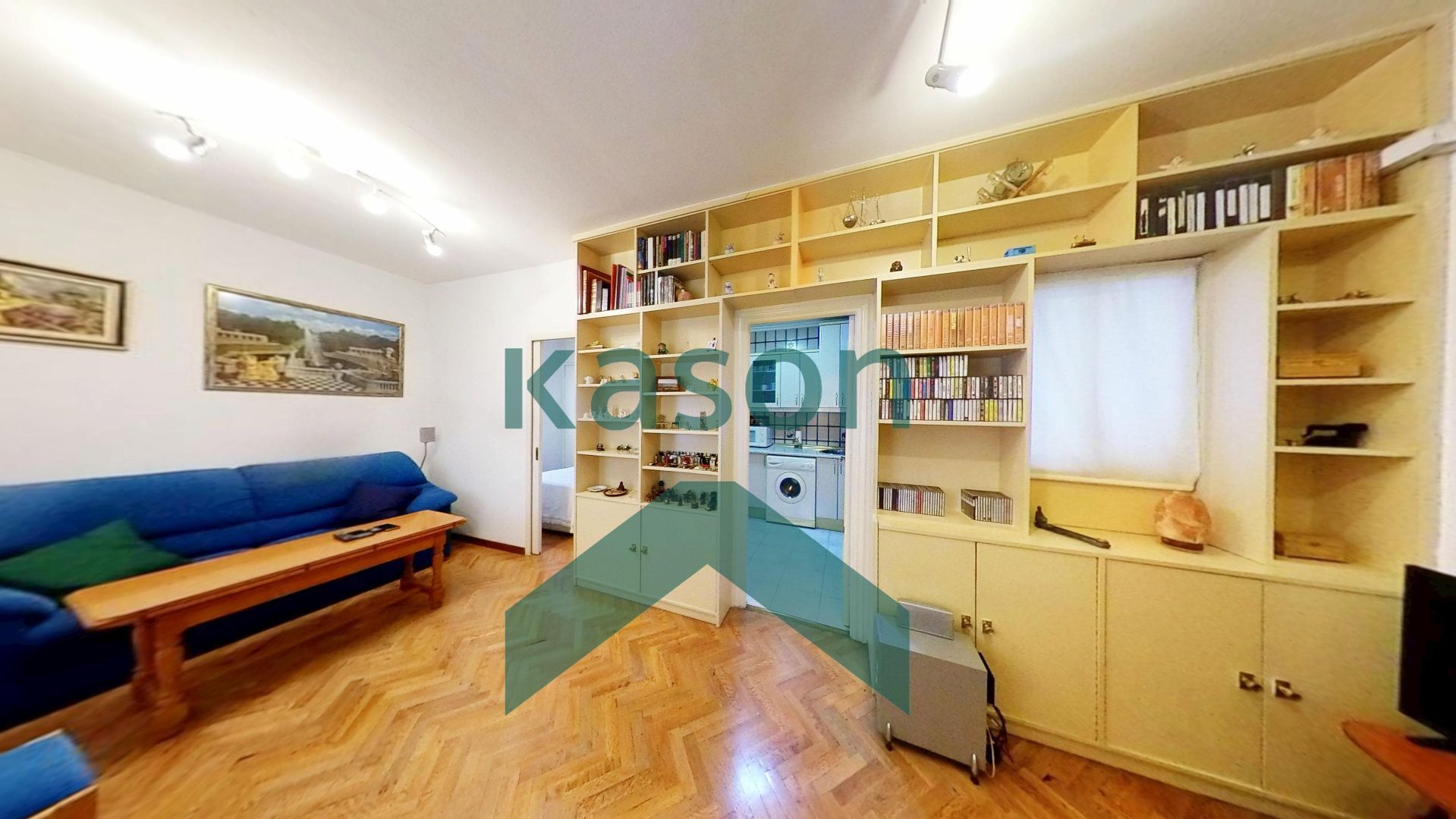 Living room of Flat for sale in  Madrid Capital  with Air Conditioner and Furnished
