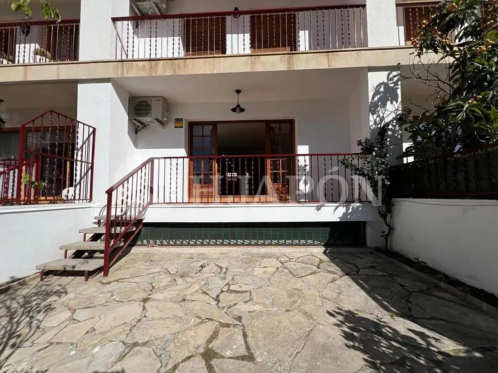 Exterior view of Detached homes for rent in Vilassar de Mar  with Terrace and Community pool