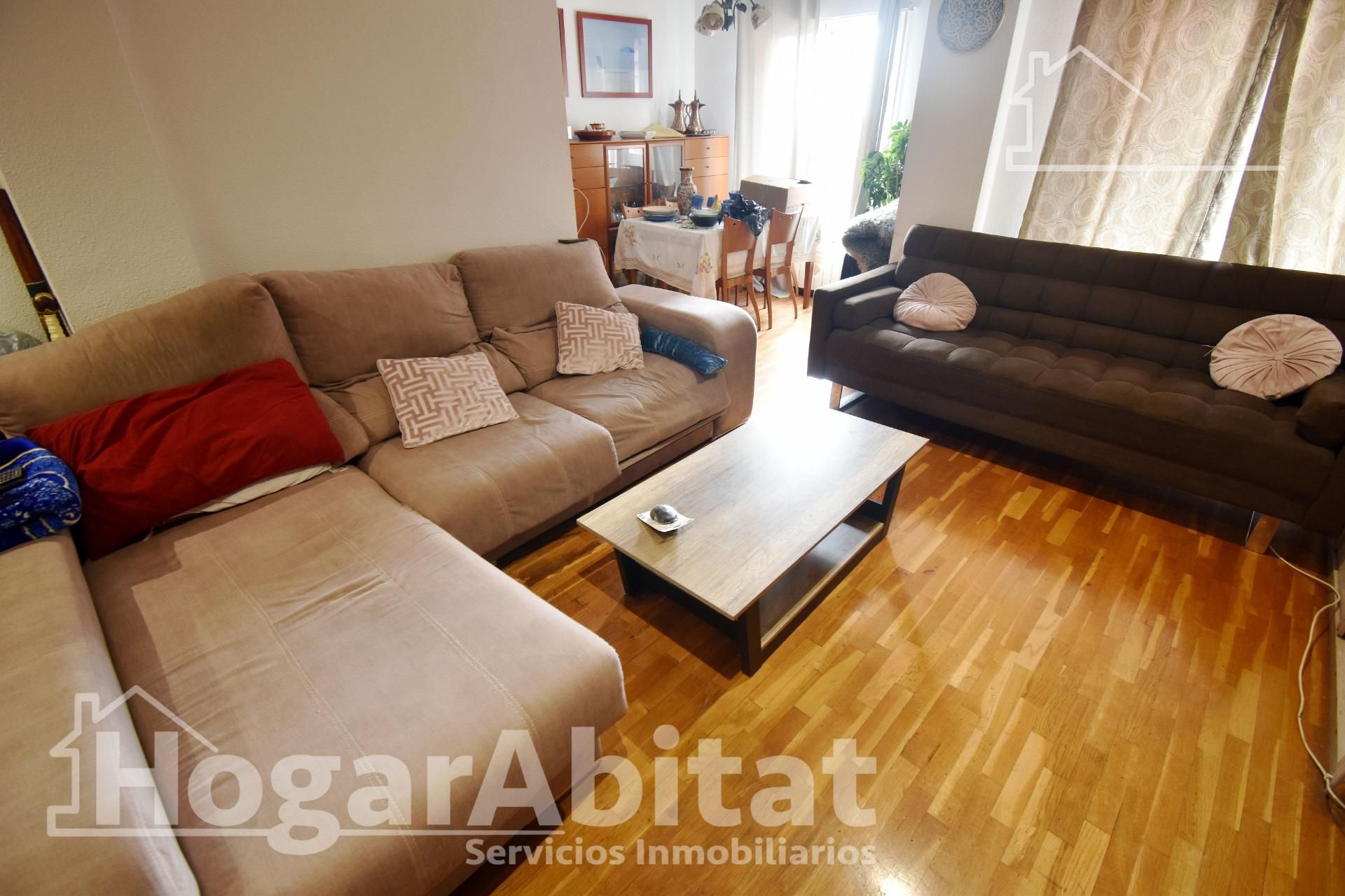 Sala d'estar de Pis en venda en Castellón de la Plana / Castelló de la Plana amb Traster