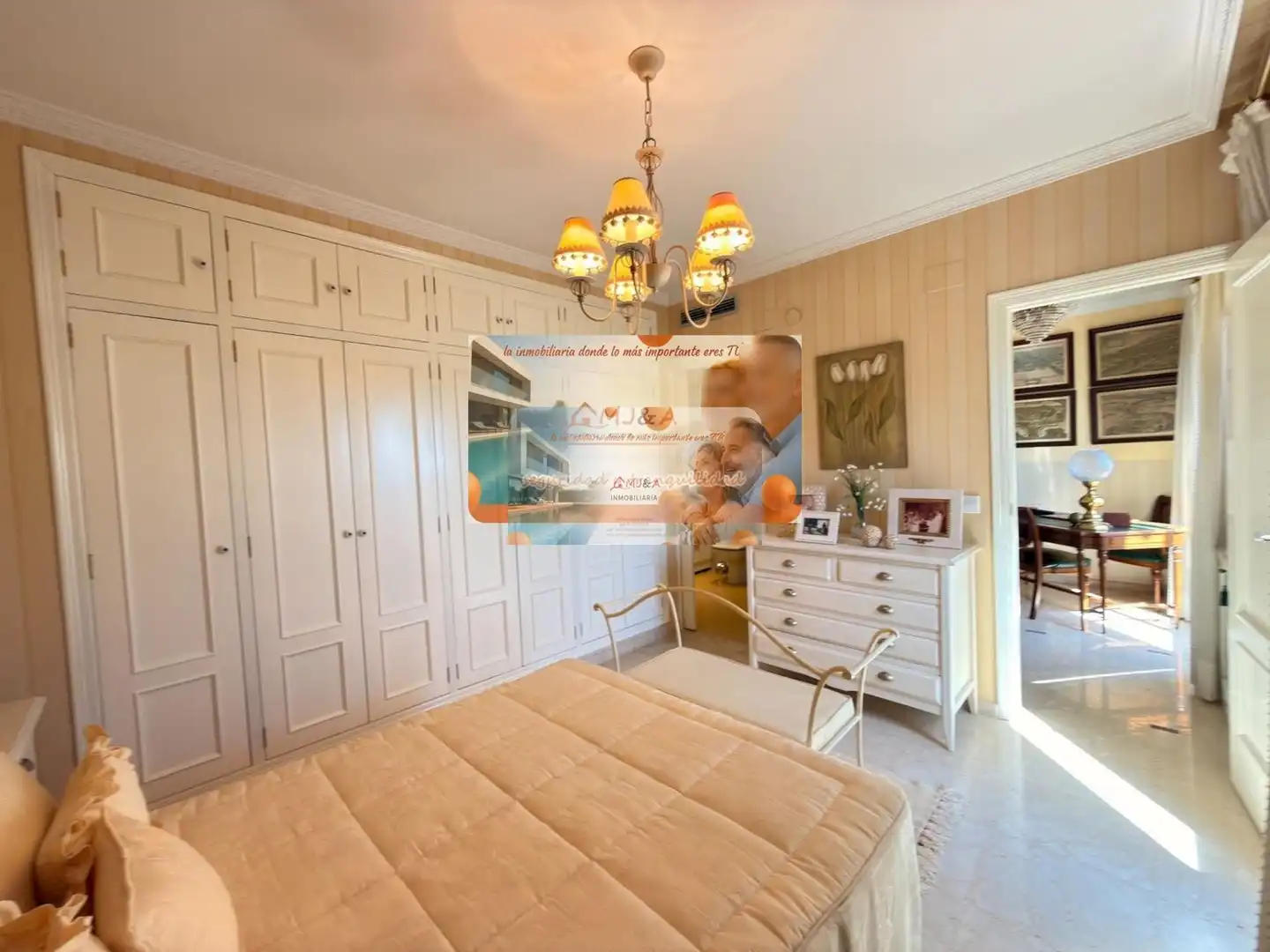 Habitación de Dúplex en venta en Castellón de la Plana / Castelló de la Plana con Calefacción, Parquet y Terraza