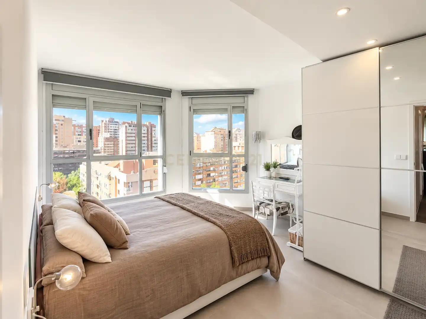 Apartamento con terraza en venta en Carrer del Poeta Josep Cervera i Grífol, 12, València, Spain, imagen 6