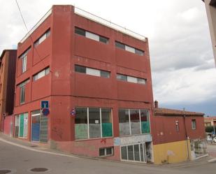 Vista exterior de Edifici en venda en Llagostera