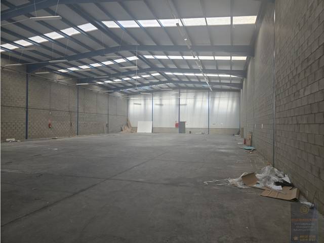 Nave industrial en Alquiler en Casarrubios del Monte pueblo