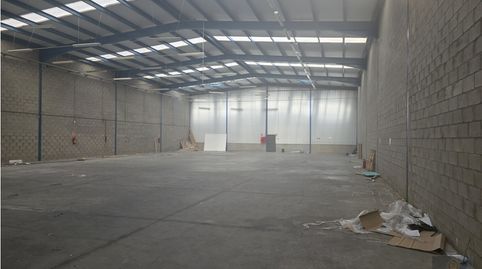 Foto 2 von Fabrikhallen zur Miete in Casarrubios del Monte pueblo, Casarrubios del Monte