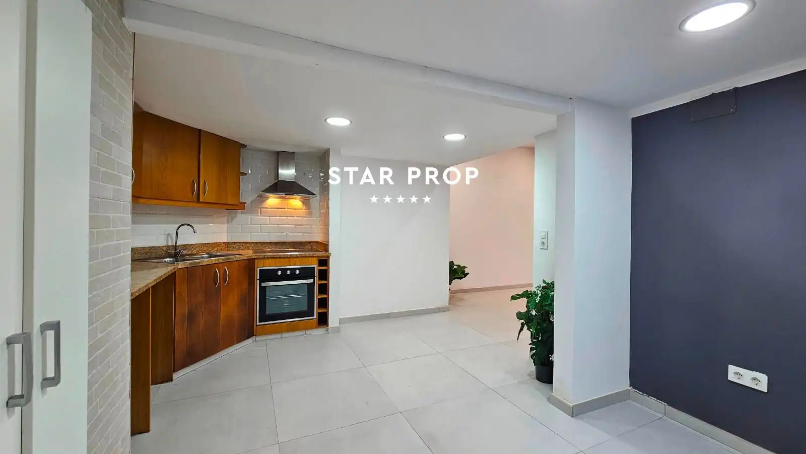 Cocina de Piso en venta en Colera con Aire acondicionado y Calefacción